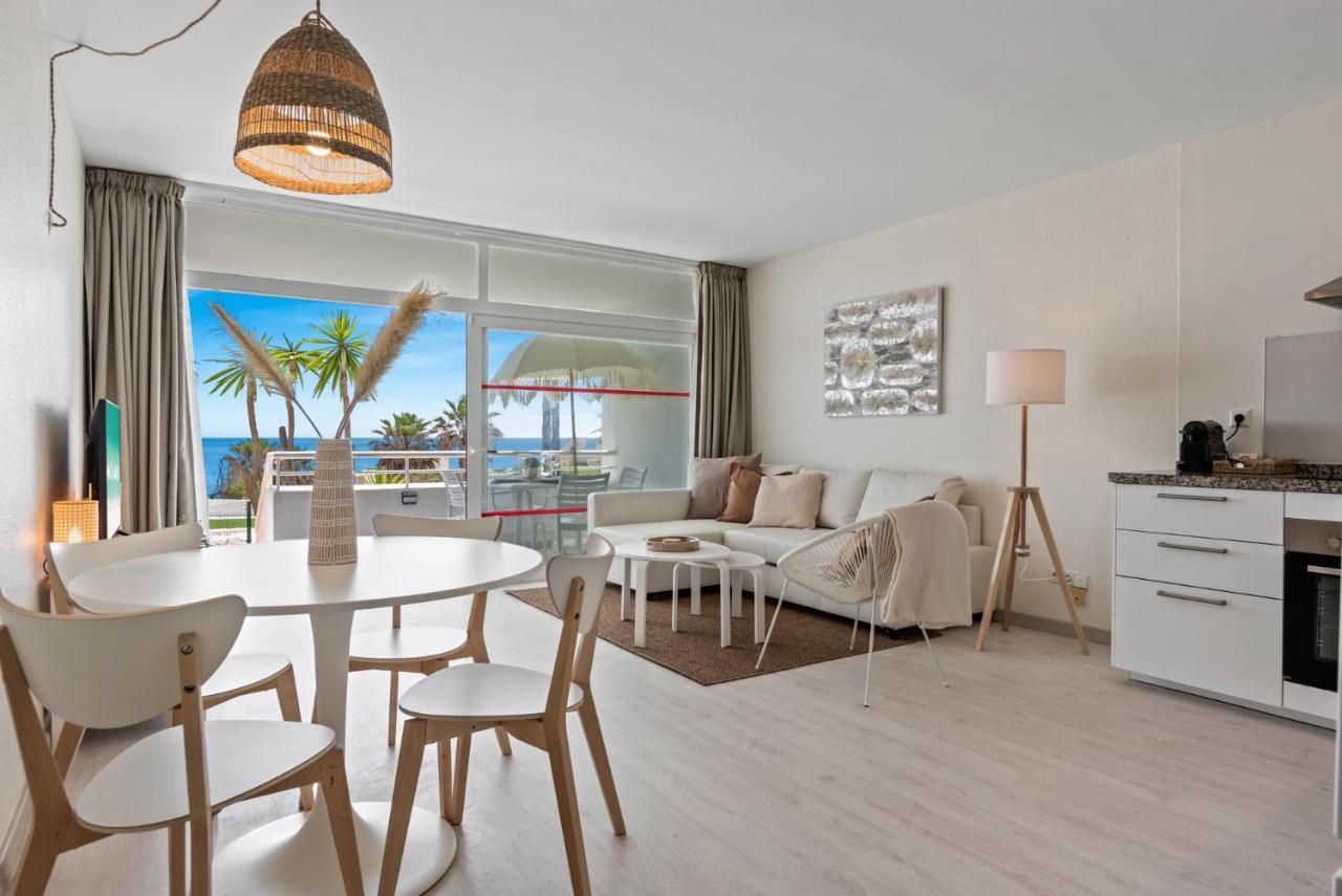 Frontline Beach Apartment Miraflores Sitio de Calahonda Ngoại thất bức ảnh